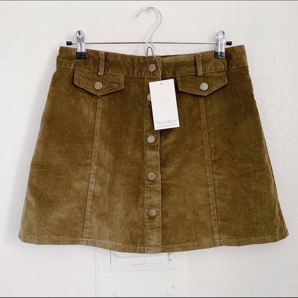 Vintage inspired corduroy mini skirt - Picture 7 of 8